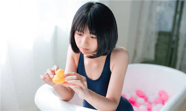 海陵标题：全面解读供卵试管代怀生子费用，助力不孕不育家庭实现梦想